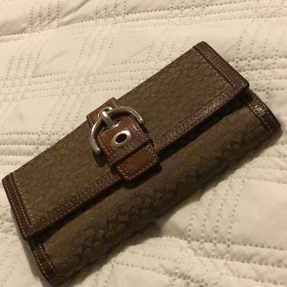 Vintage Coach Monogram Wallet with Silver Buckle - Picture 2 of 7